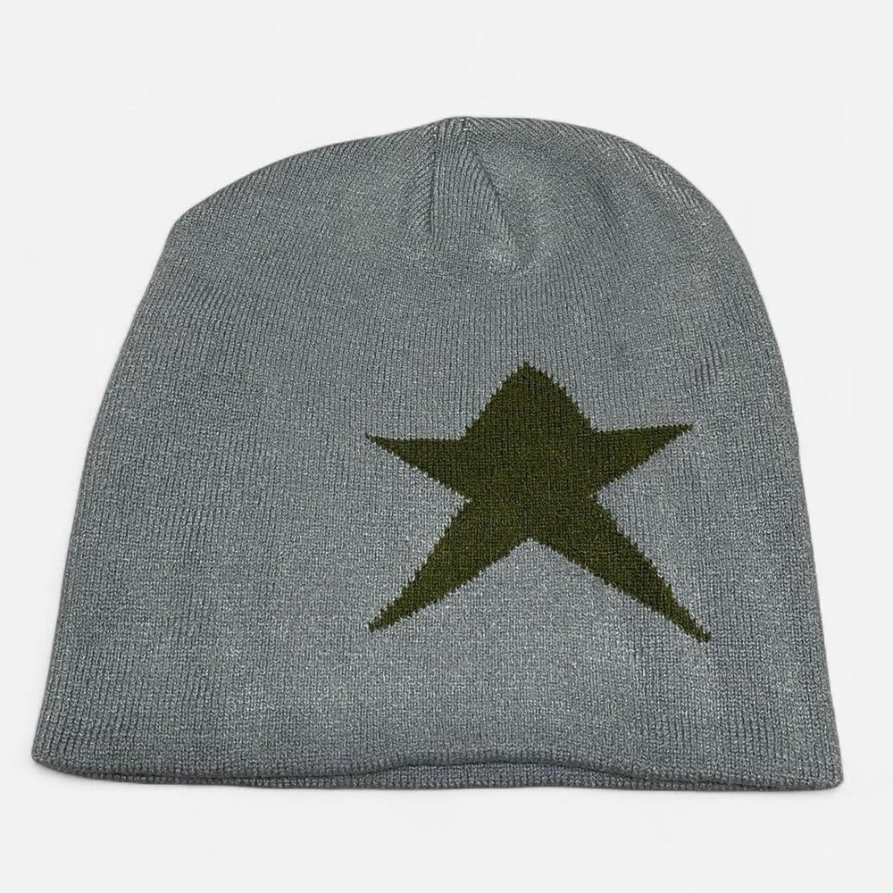 Light grey and army green  star graphic winter beanie